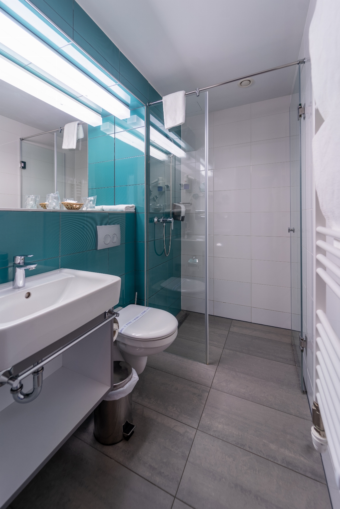 Fürdőszoba- superior kétágyas, lakosztály